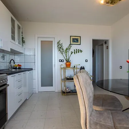 Appartamento Great View Zara